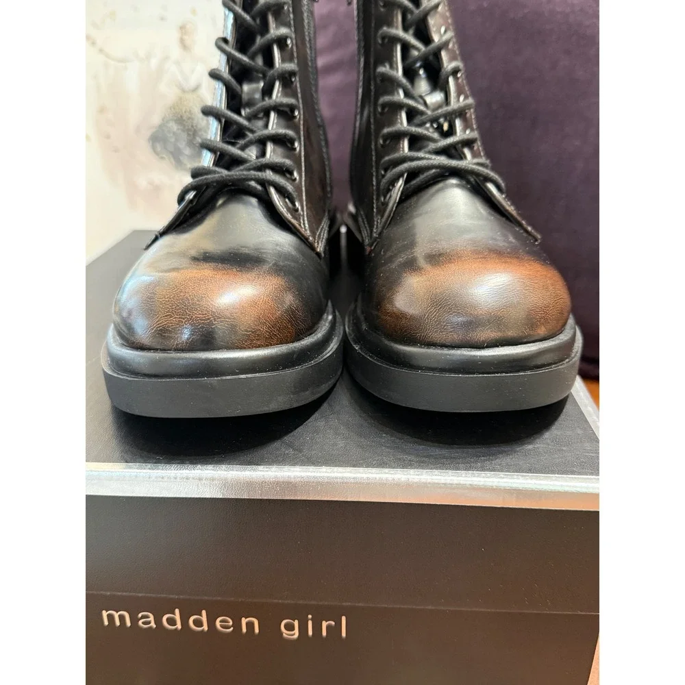 Madden Girl Palooma Black Brown Burnished Combat Boots Womens 8M Whimsygoth - Picture 4 of 9
